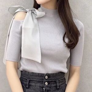 Japanese Girl Style - Sweet and elegant mock-neck knit top